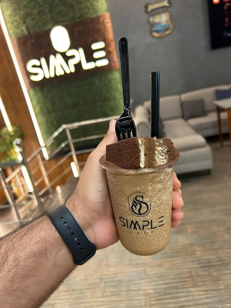 Simple cafe - صورة 3