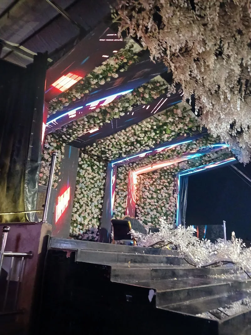 7 Sky - Photo 1