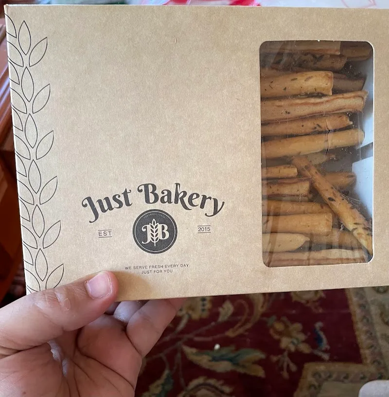 Just Bakery - صورة 2