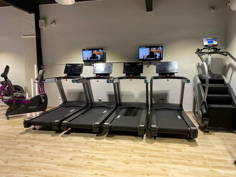 Pump Club Gym - Photo 1