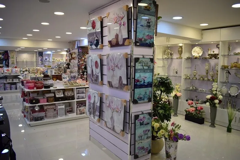 surprise Gift Shop - صورة 1