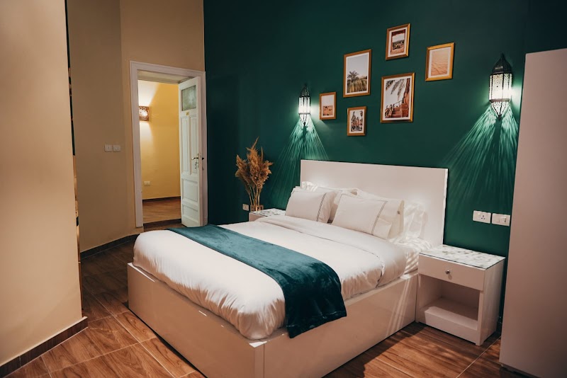 Hathor House - Photo 2