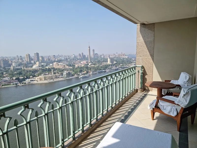 Chez Haytham At Four Seasons Residential Suite - صورة 3