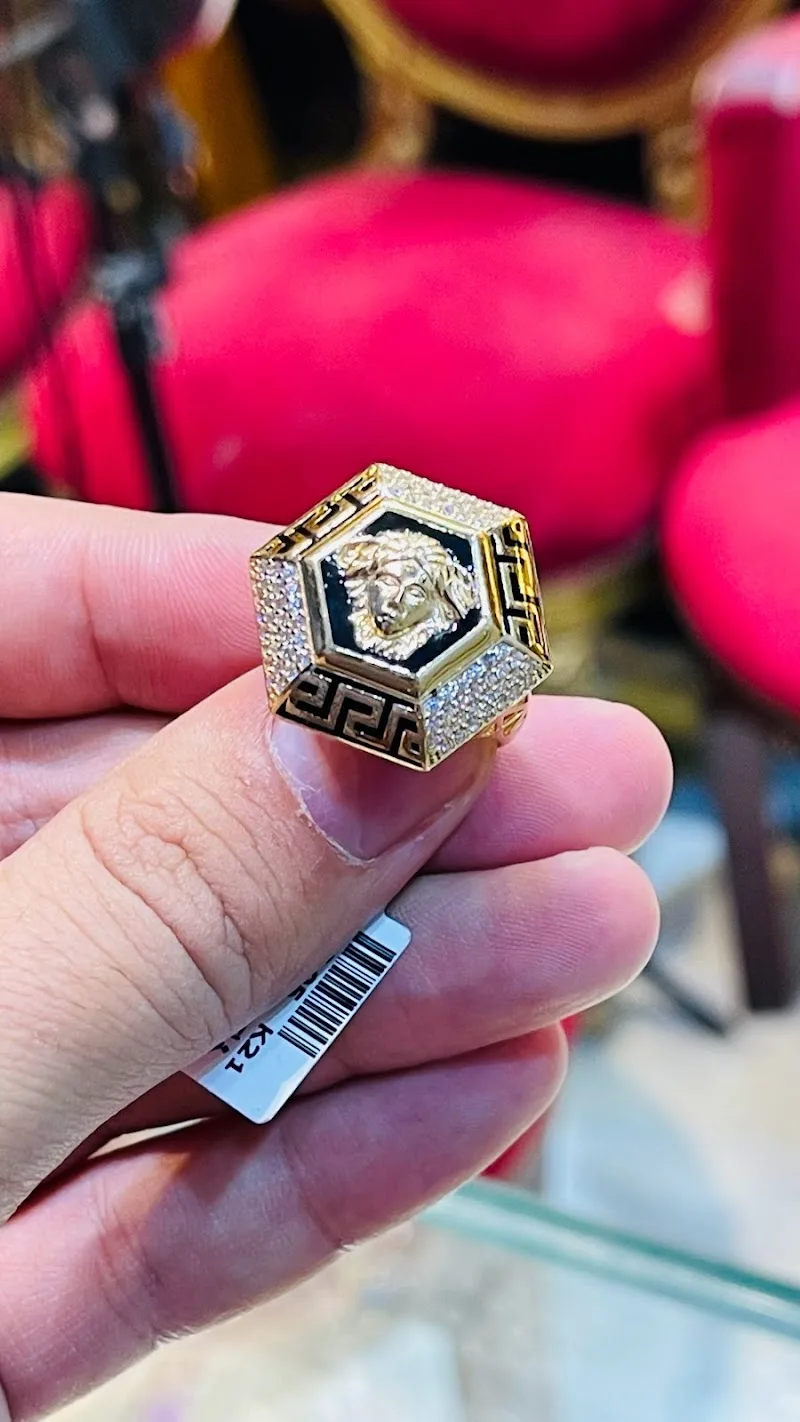 جواهرجي الملكه - صورة 3