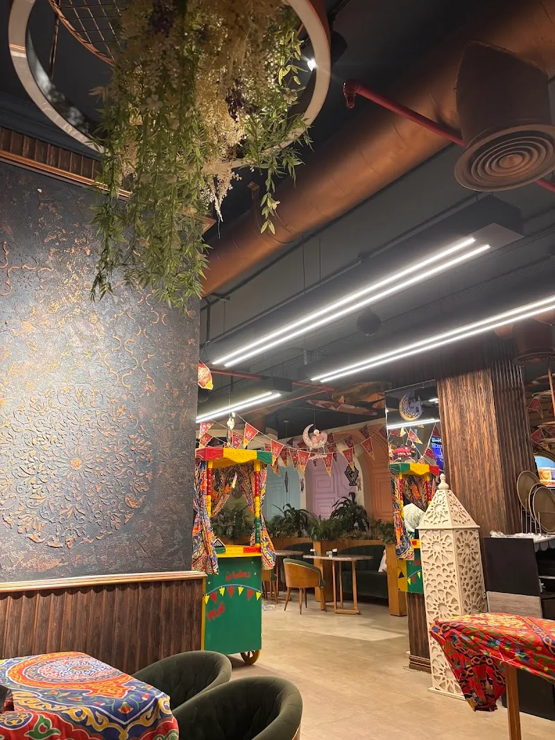 Opera cafe