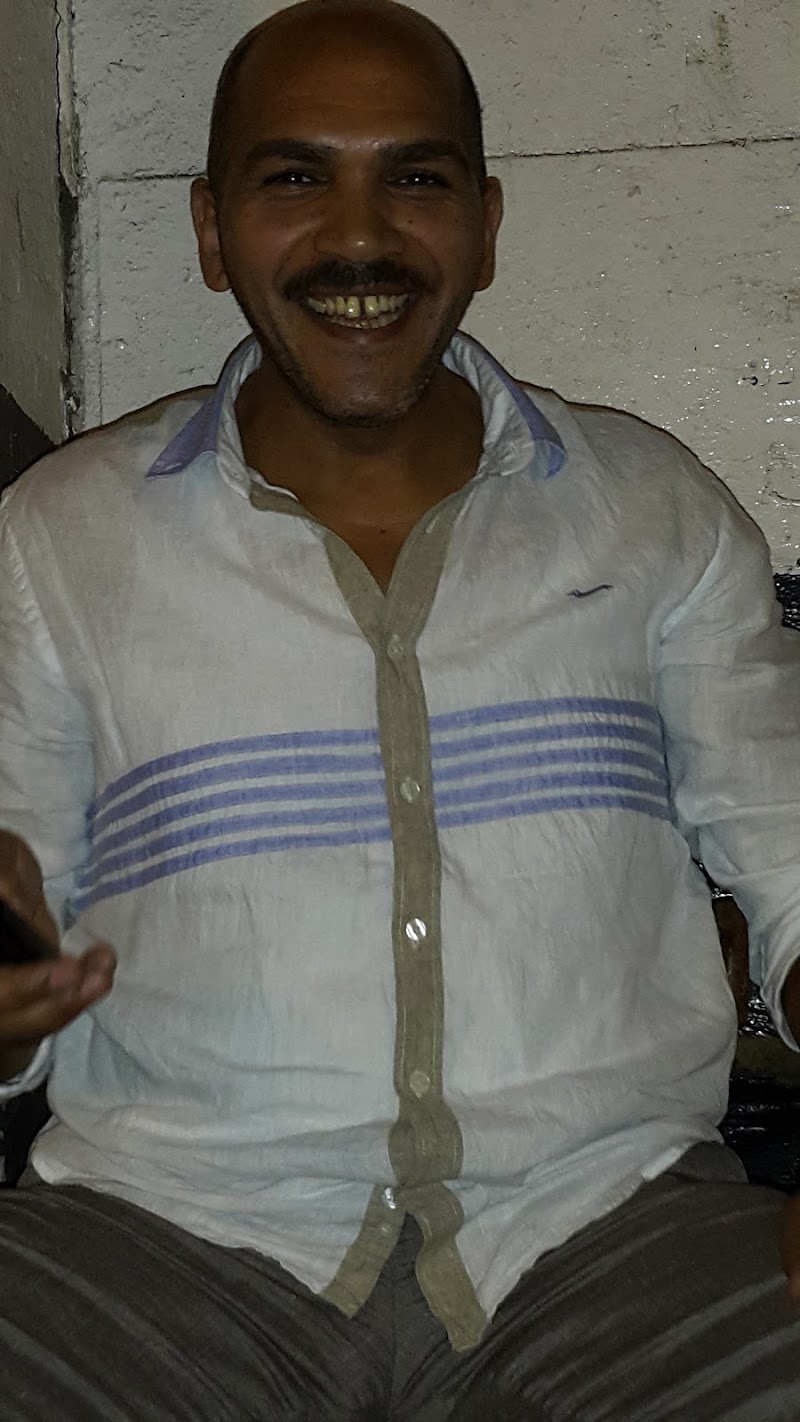 Ali & Ali Pharmacies - Photo 1