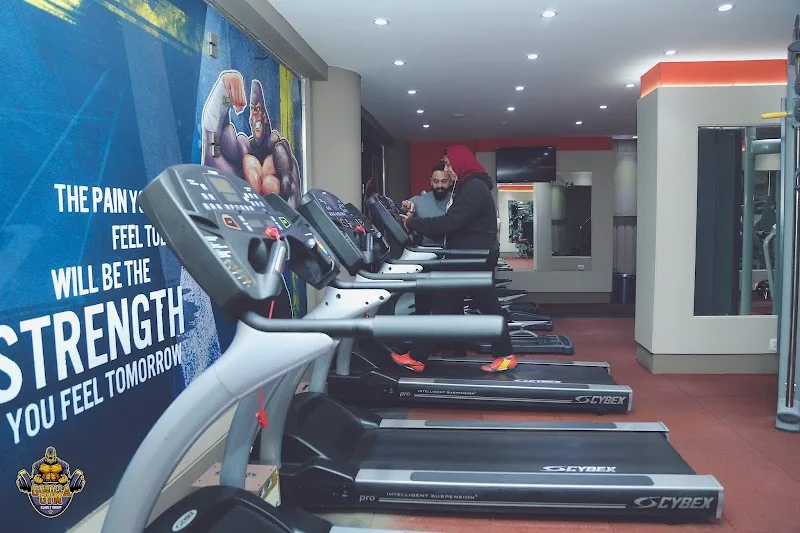 Gorilla Gym - غوريلا چيم