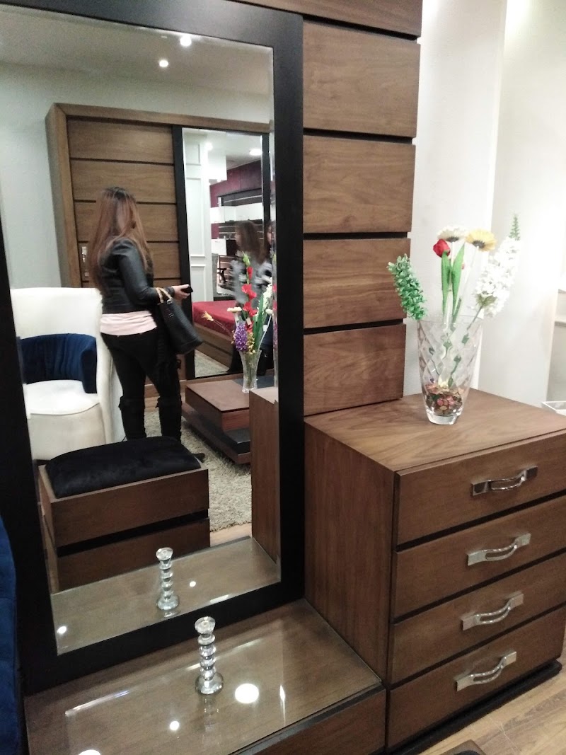 Furniture Town - Photo 1