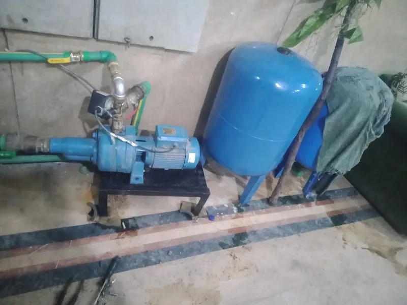 الورشه الفنيه لصيانه جميع انواع الاجهزه الكهربائيه - Photo 1