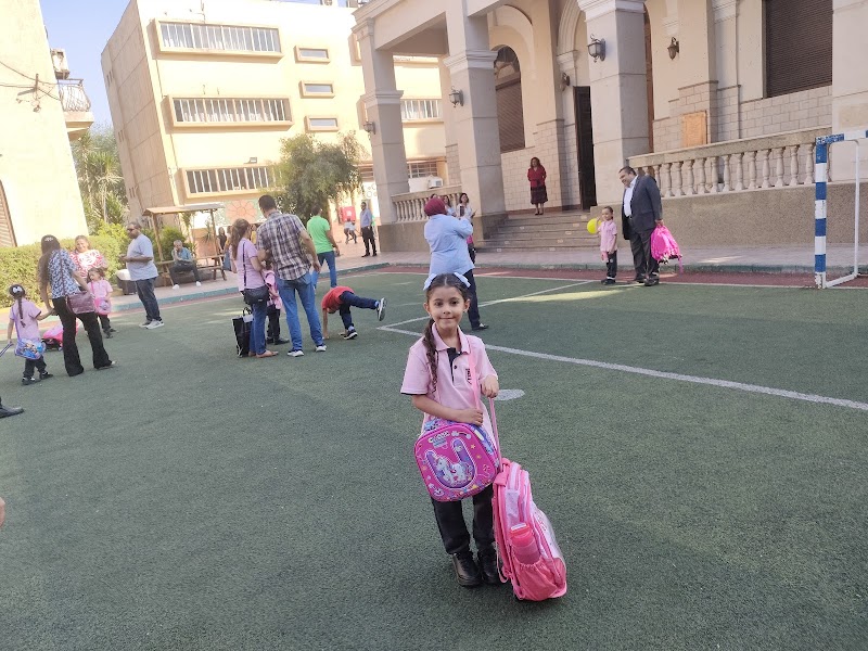 كلية رمسيس للبنات - صورة 2