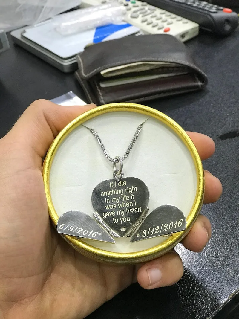 B&M Silver - صورة 1