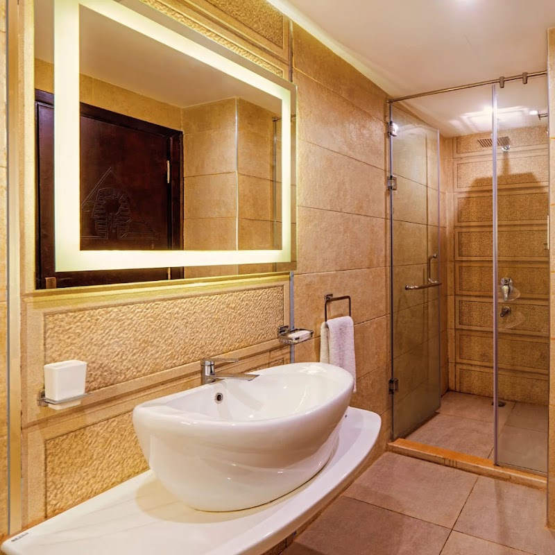 Zahira pyramids view - Photo 1