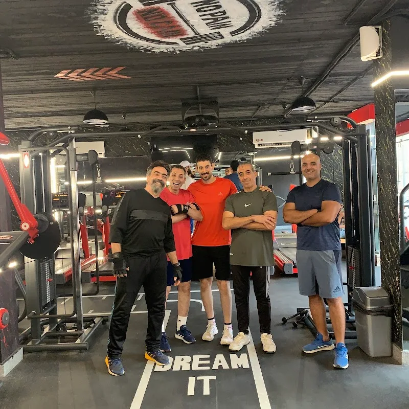 Gold's Gym Mansoura NEW - Photo 1