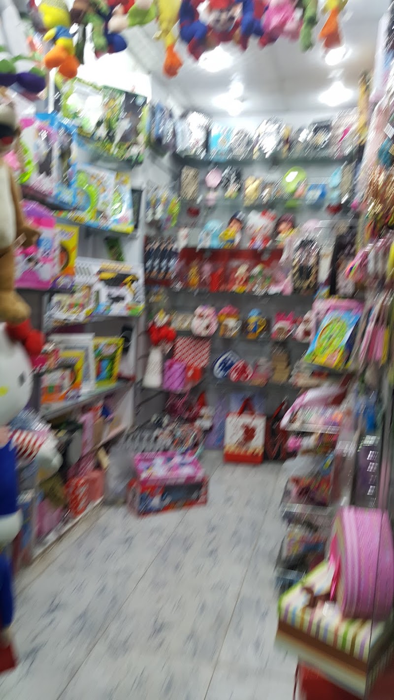 محل لوجو للملابس الحريمى