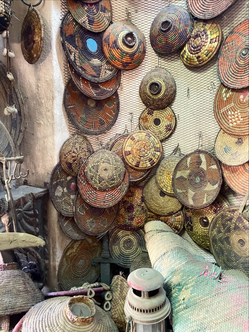 HANAFI BAZAAR (LONELY PLANET) - صورة 3