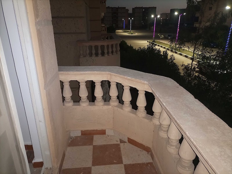 Global Compound - Photo 3