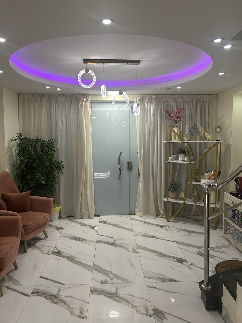 SG beauty lounge - Photo 2