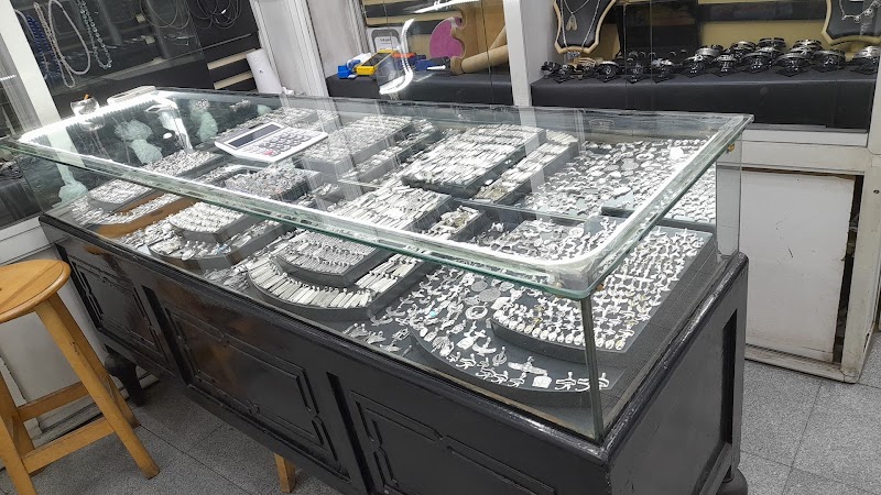 Kamal & Ahmed Jewellers