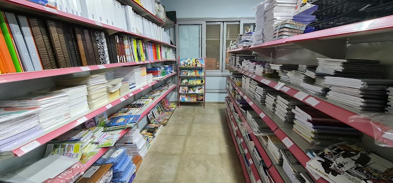 مكتبة برناسوس فرع مدينتى - صورة 1