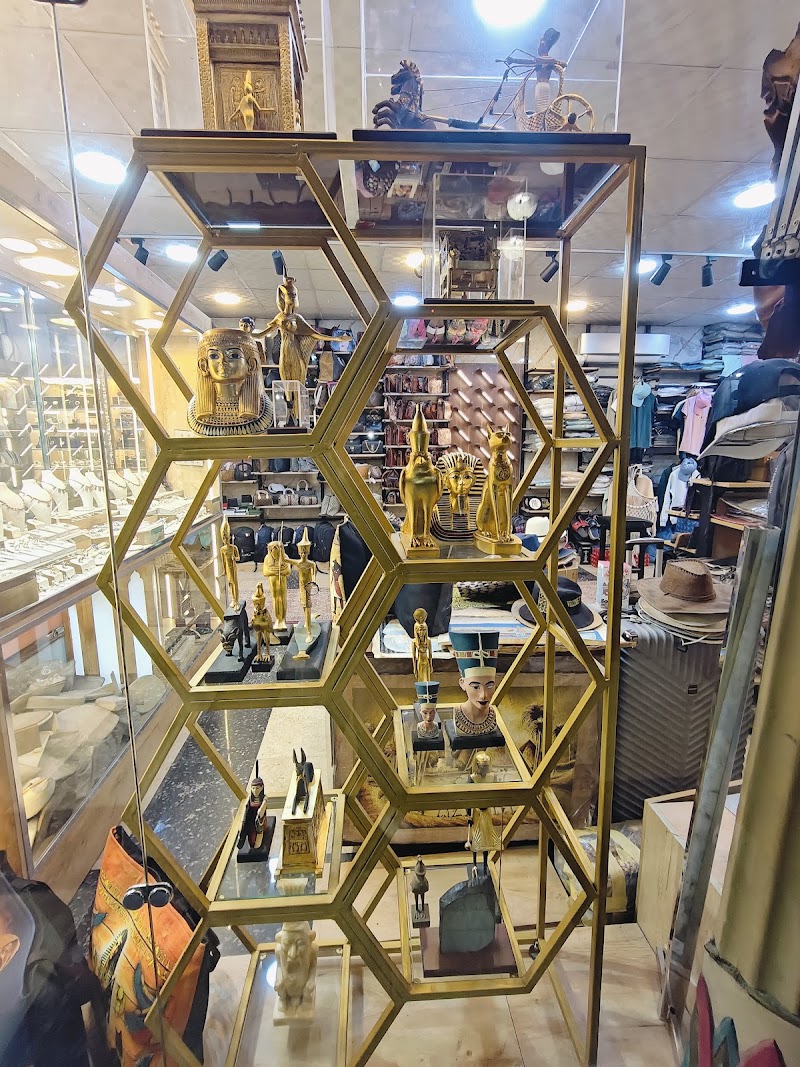 Karos Gift Shop - صورة 1