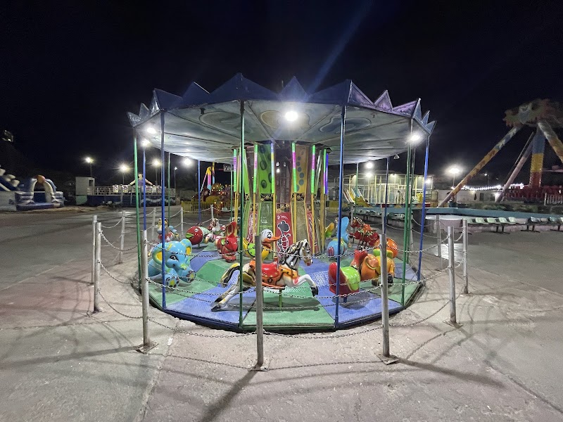 Crazy land Park - Photo 2