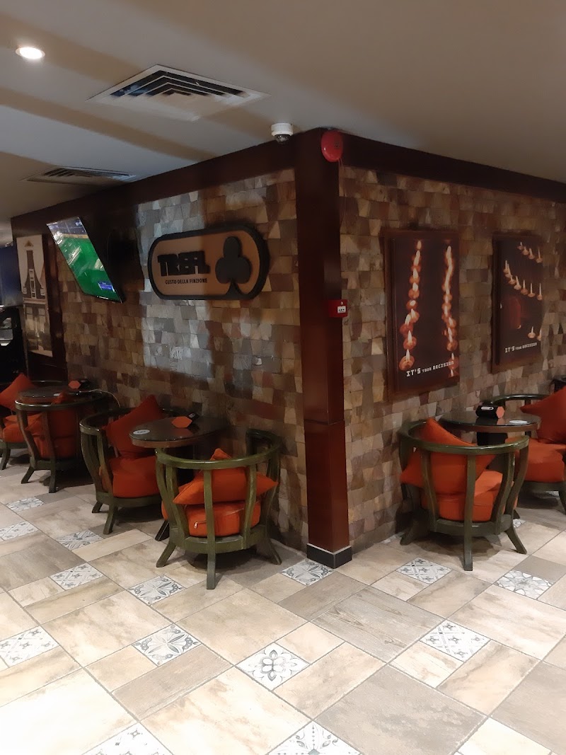 Trefl Cafe - Photo 2