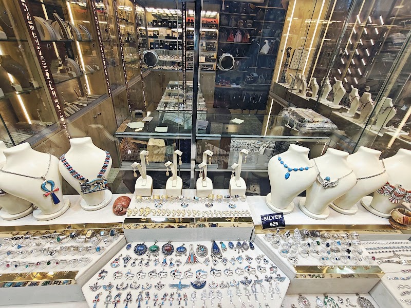 Karos Gift Shop