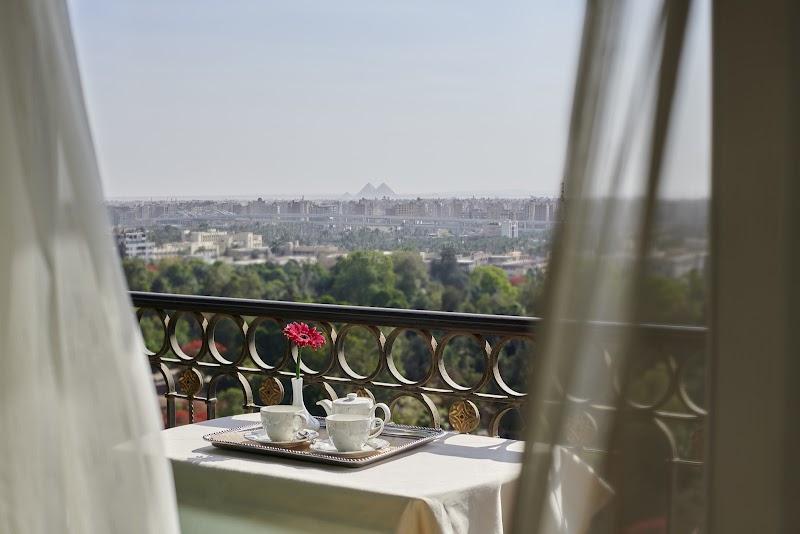 Four Seasons Hotel Cairo at The First Residence - Photo 2