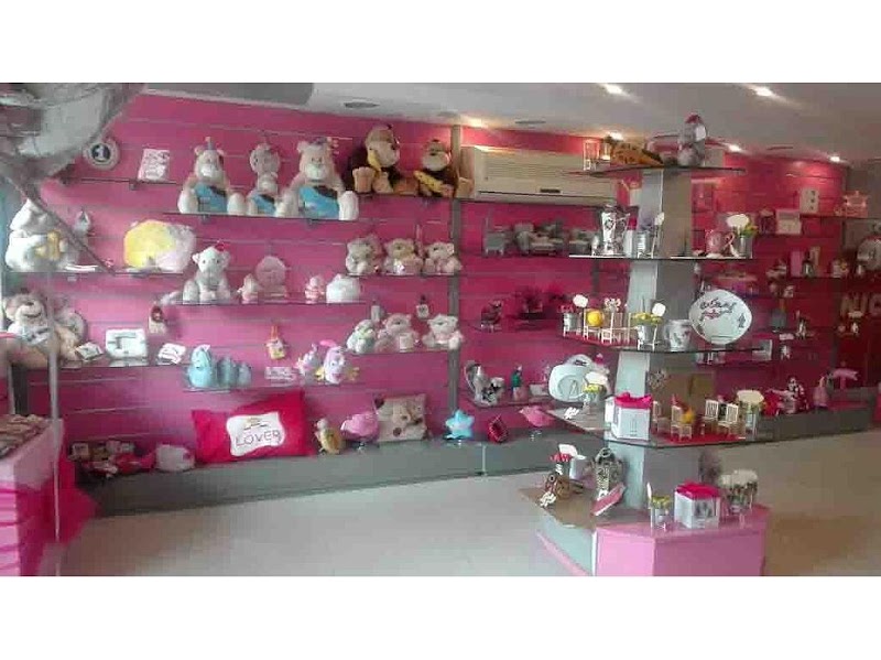 Sugar Gift Shops - صورة 1