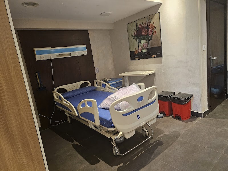 Al Tayseer international hospital - Photo 2