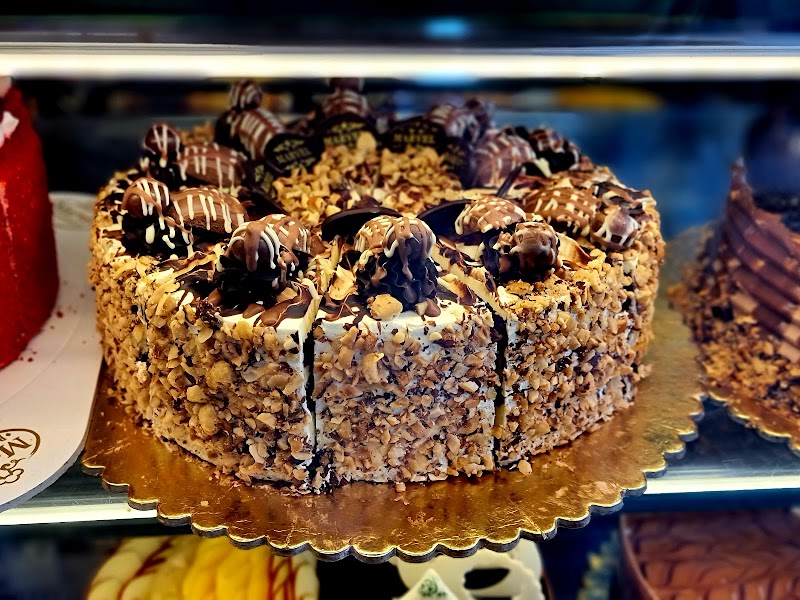Marvel patisserie and cafe