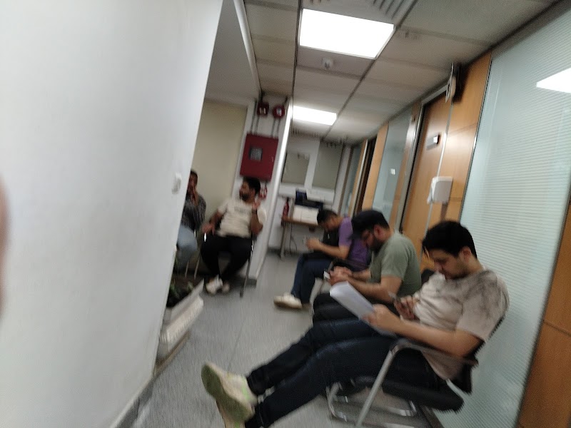 QNB Al Ahli - Photo 2
