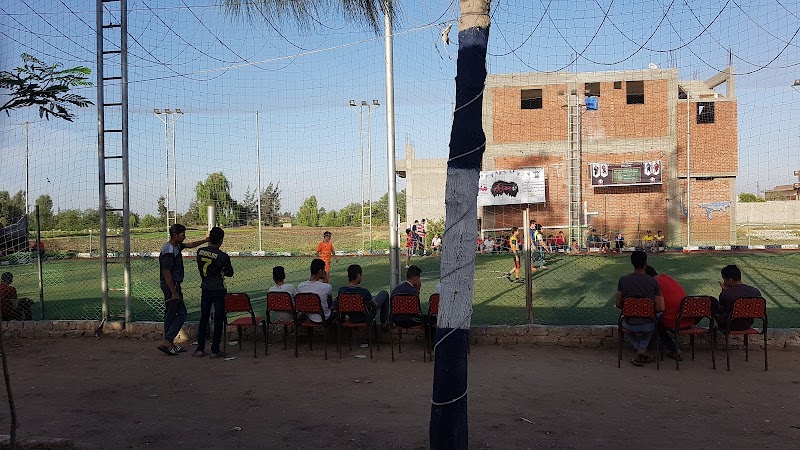 ملعب المزاريطه الرياضي - صورة 1