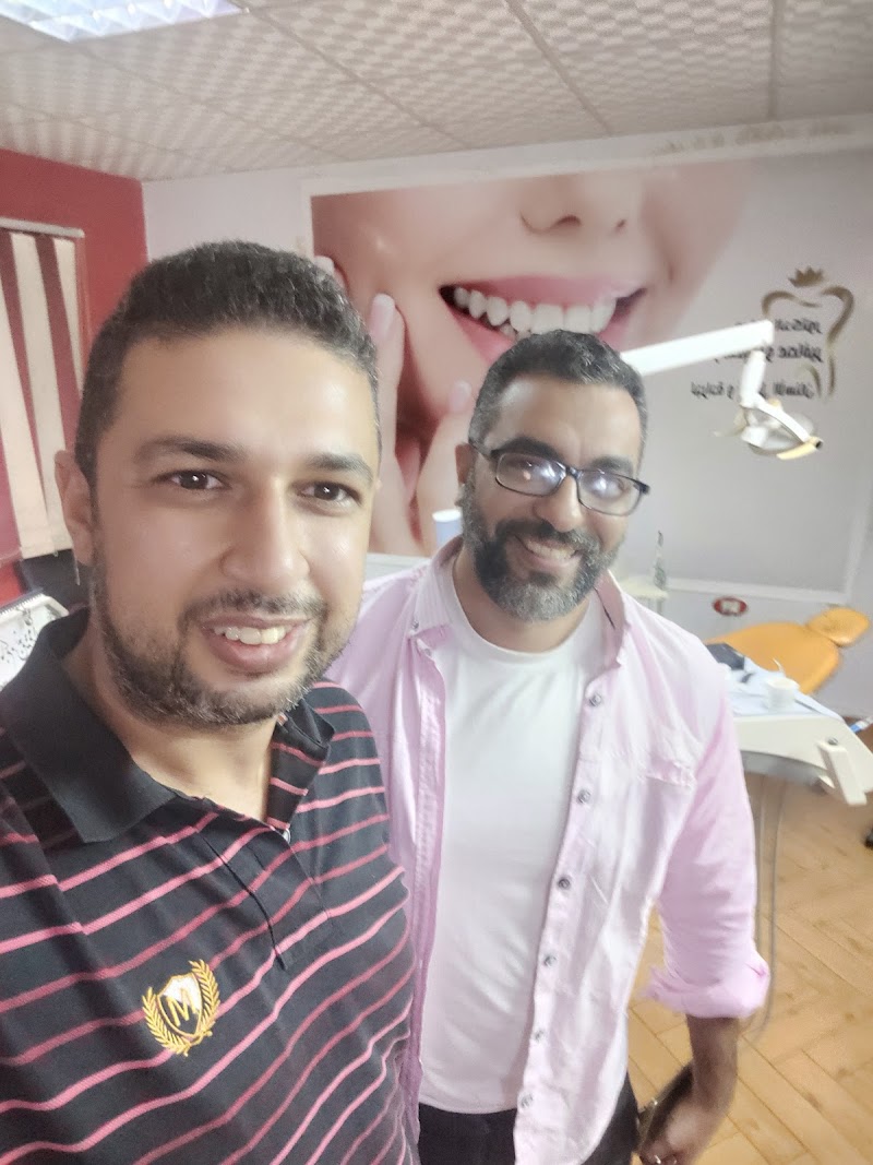عياده الدكتور حاتم محمد ابو عصافير اشطر و احسن دكتور اسنان في طنطا