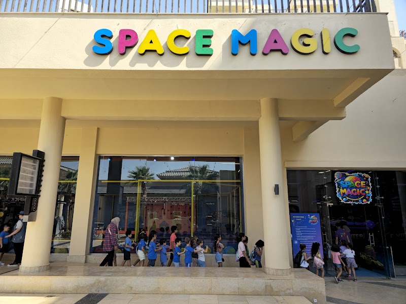 SPACE MAGIC