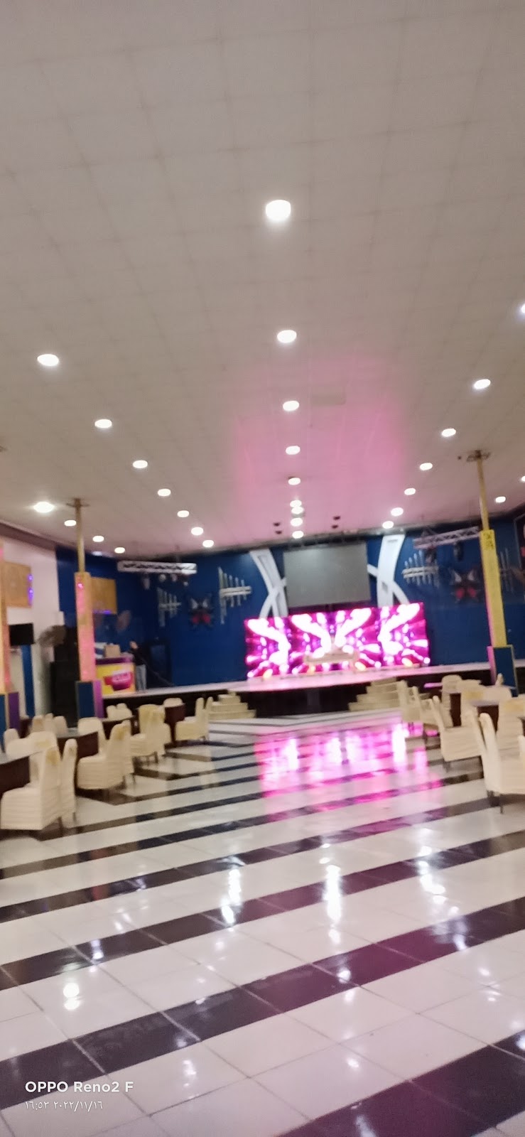 قاعه الملكه للحفلات
