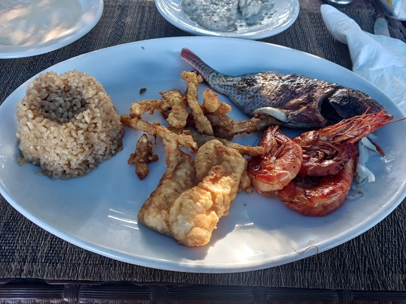 El Fardous Fish Restaurant مطعم الفردوس للأسماك - Photo 3