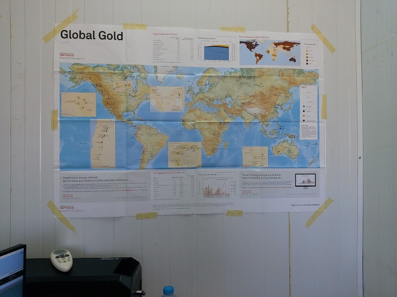 Mining administration office - Photo 1