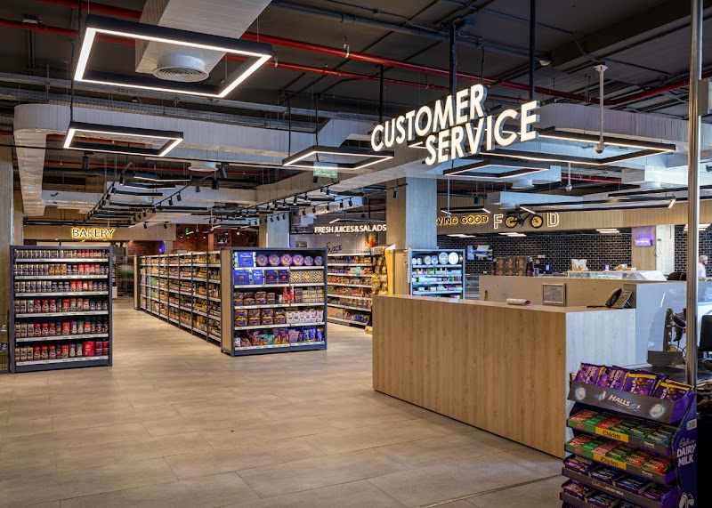 Oscar Stores Sheikh Zayed - Photo 2