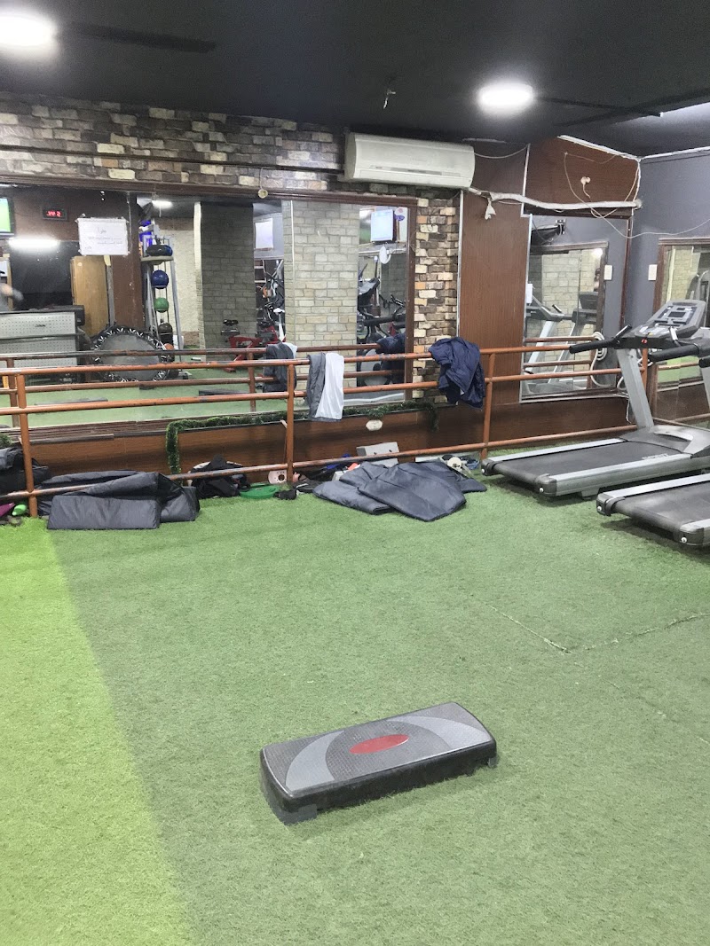 Sport Line Gym - Photo 2