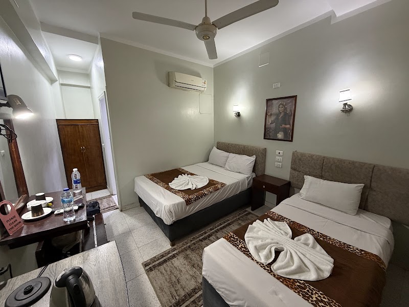 Rezeiky hotel and camp Luxor
