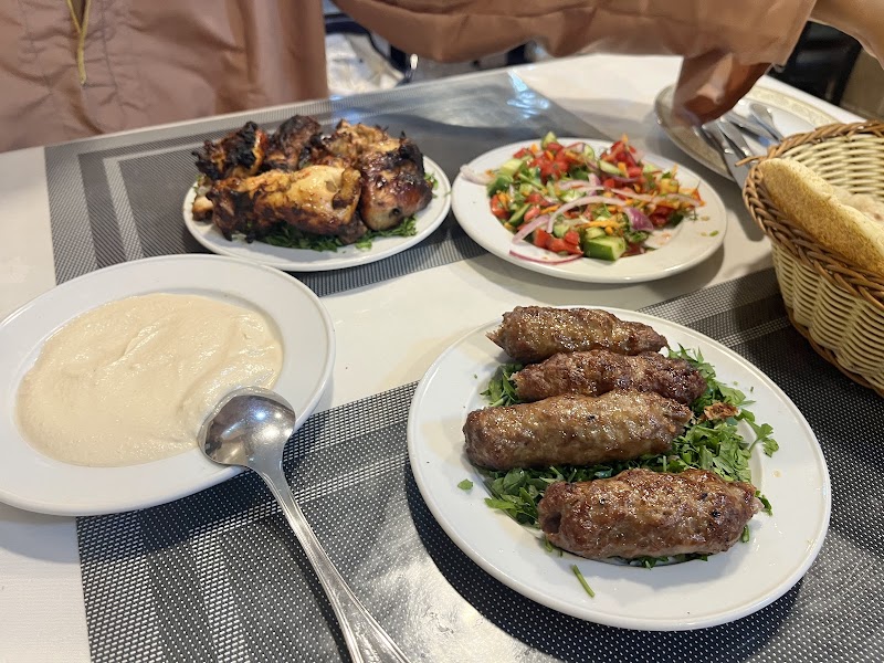 Abeer Resturant - Photo 2