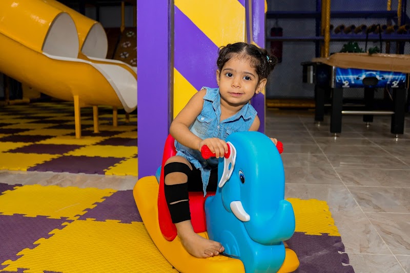 Tom and Jerry Kids Area - Photo 3