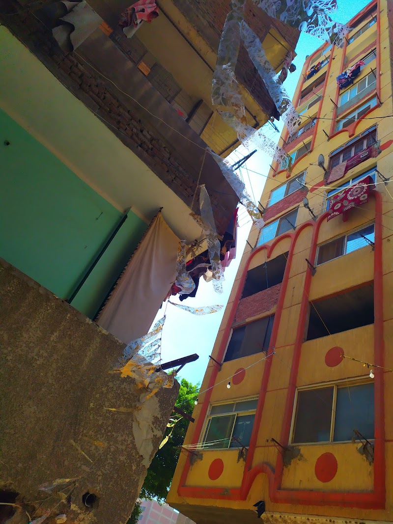 Umm Al-Masryeen Pharmacy - Photo 2