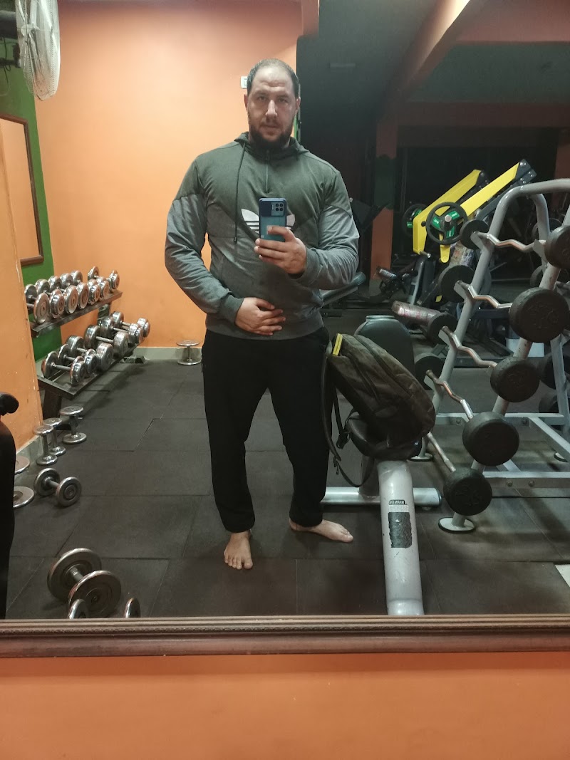 Star Gym - Photo 3