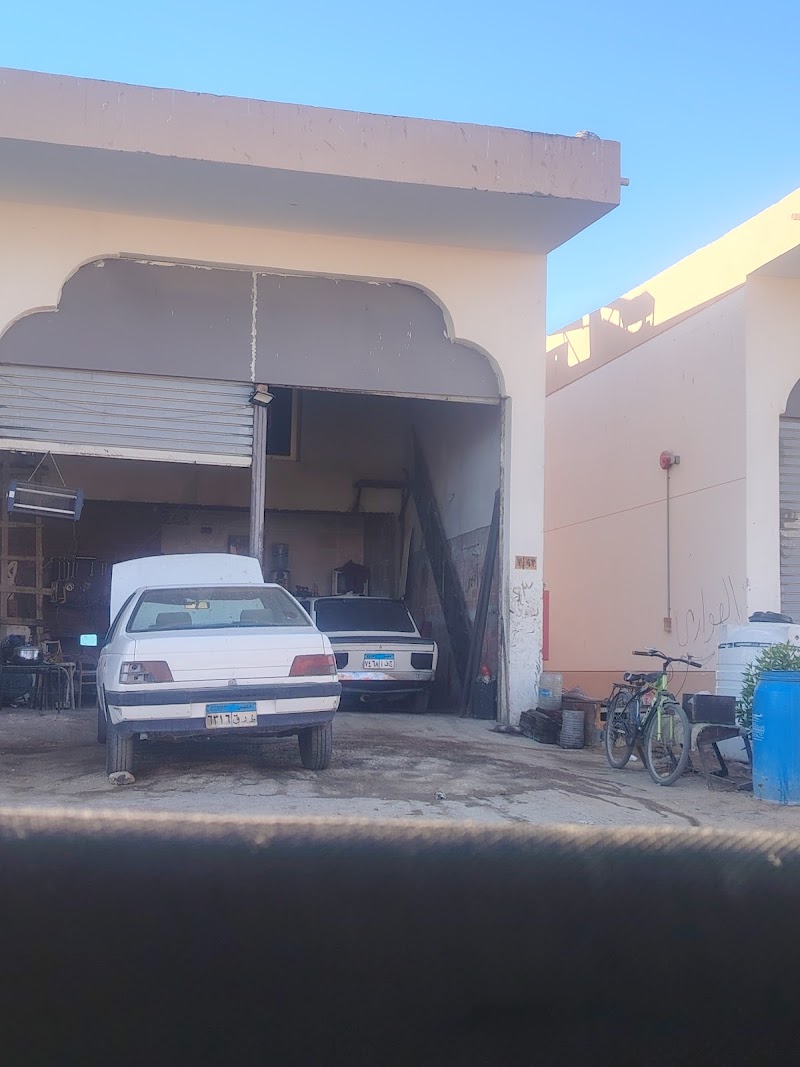 مركز الفرسان لصيانه السيارات الفرنسيه و قطع الغيار
