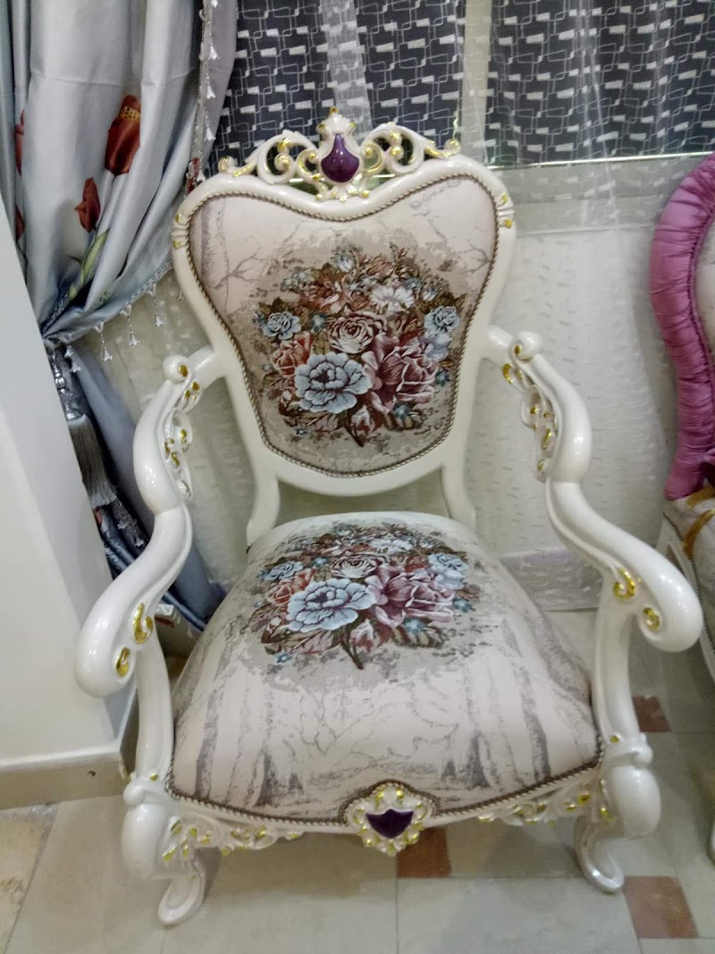 Dash Furniture - Photo 2