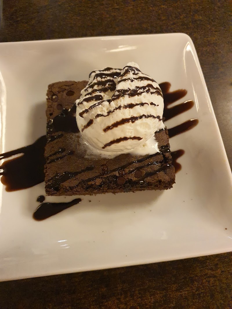 Vinni Cafe & Deli - Photo 3