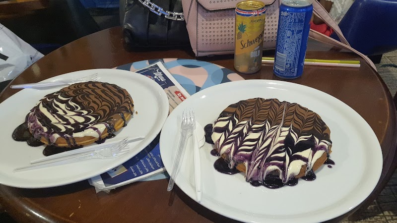 Up family cafe - Photo 3