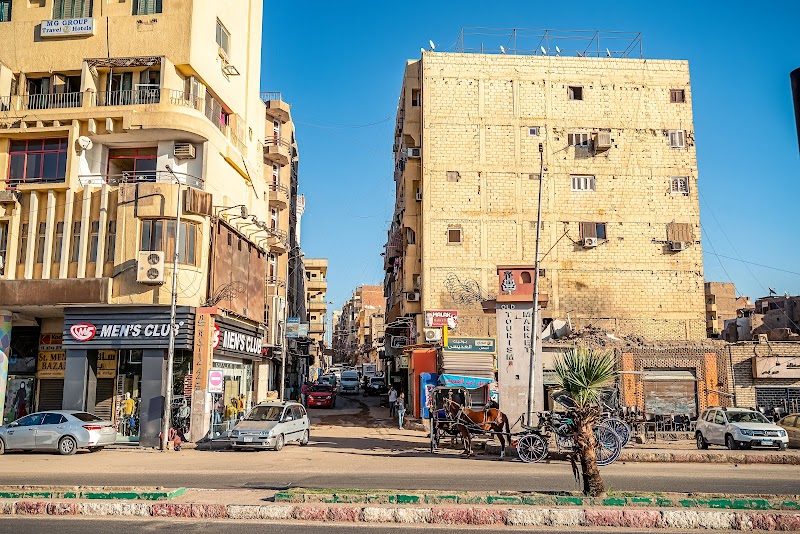 شركه الهلال للصرافه - صورة 2